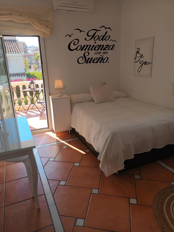 Habitaciones En Casa Centrica Con Piscina อัลมูเญการ์ ภายนอก รูปภาพ